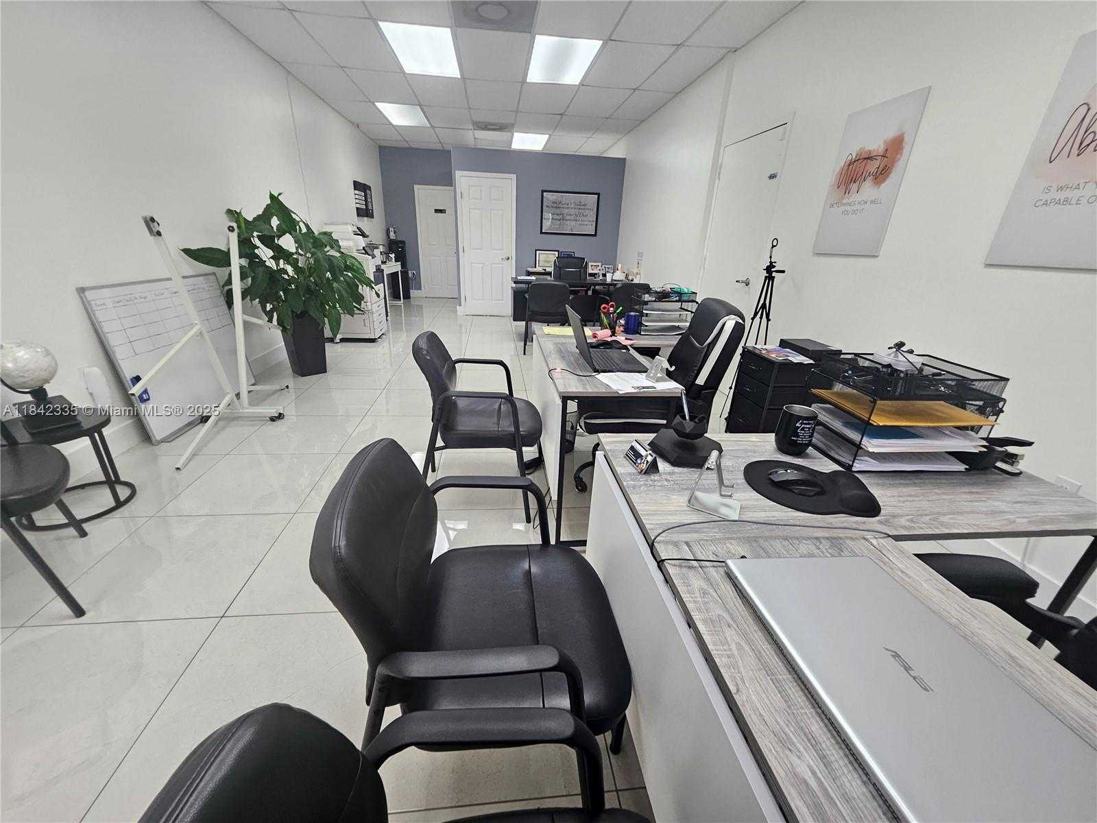 Small Image of 11400 WEST FLAGLER ST #203, Sweetwater Number 7