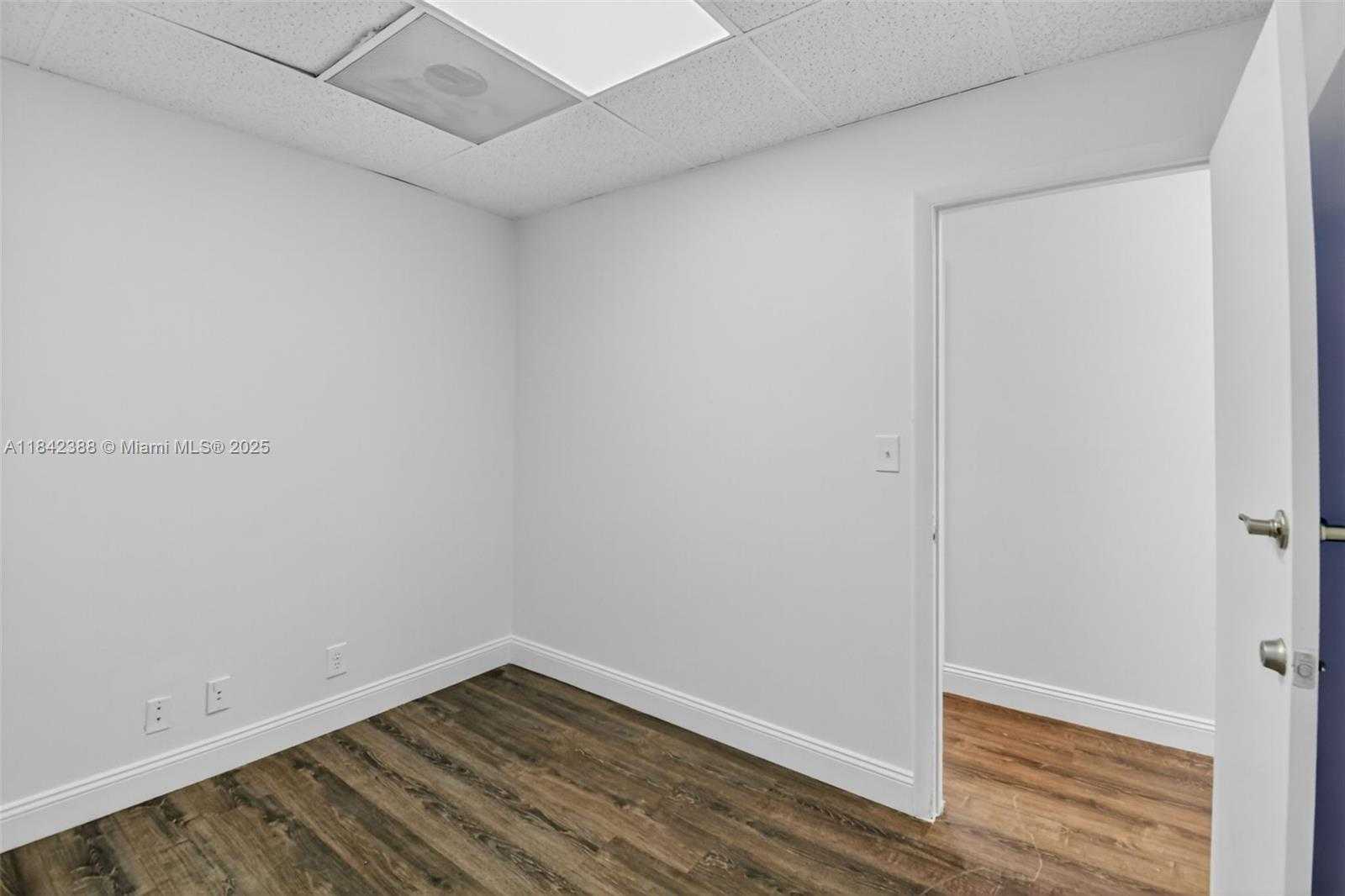 Small Image of 3801 NORTH UNIVERSITY DR #313, Sunrise Number 10
