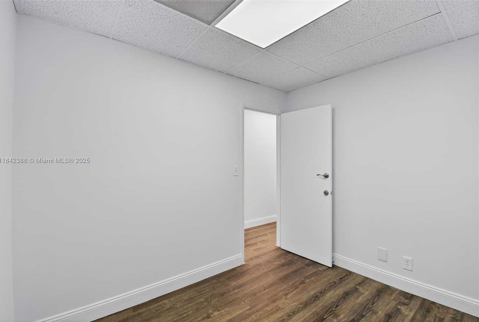 Small Image of 3801 NORTH UNIVERSITY DR #313, Sunrise Number 11