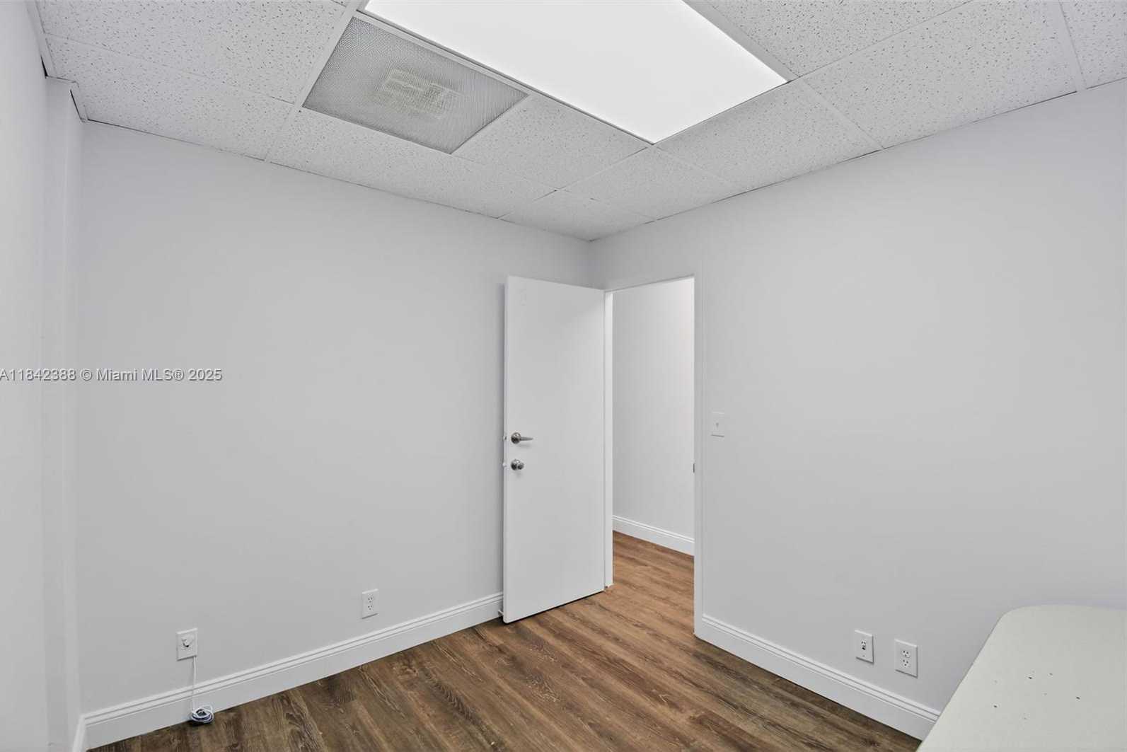 Small Image of 3801 NORTH UNIVERSITY DR #313, Sunrise Number 14