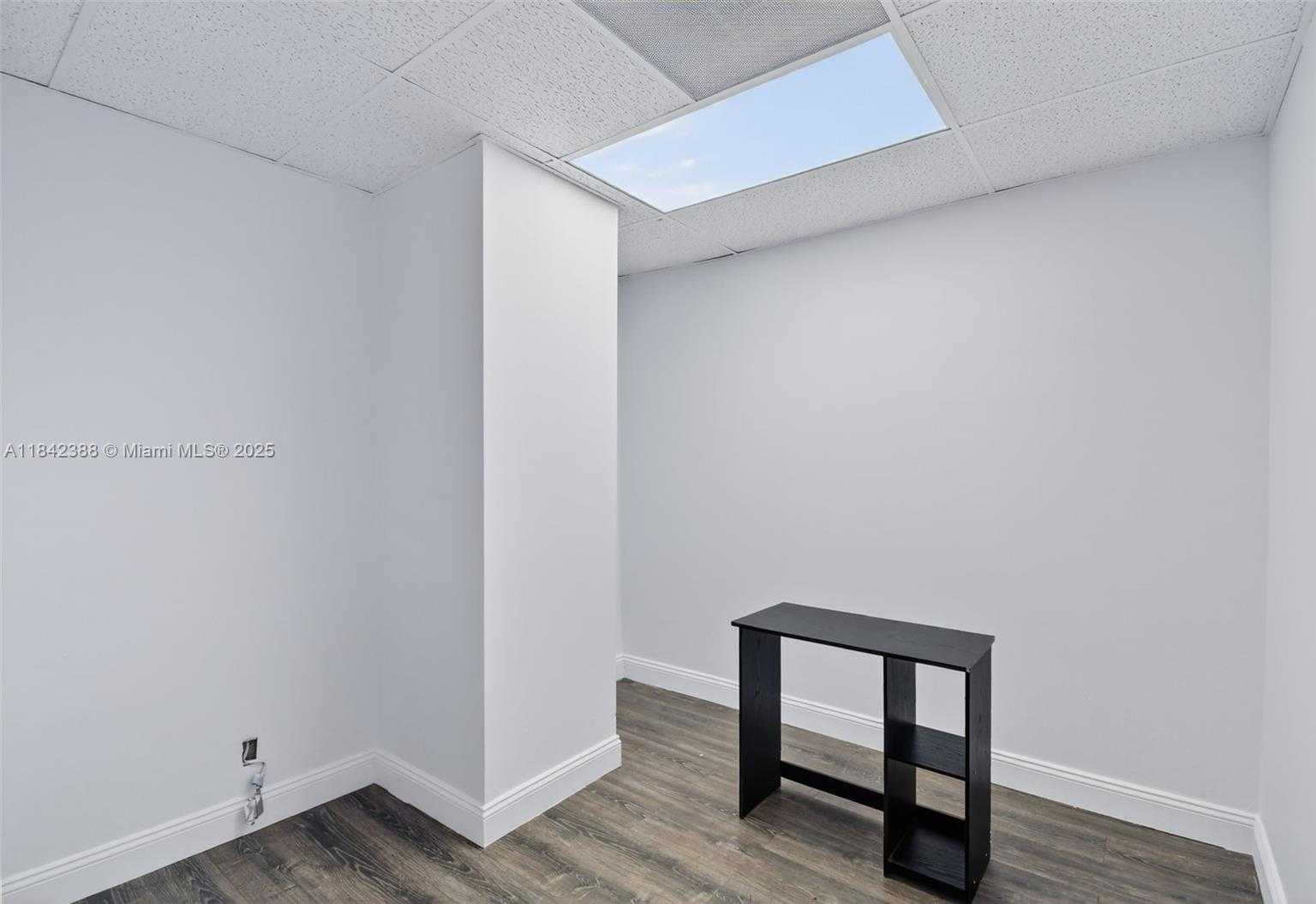 Small Image of 3801 NORTH UNIVERSITY DR #313, Sunrise Number 6