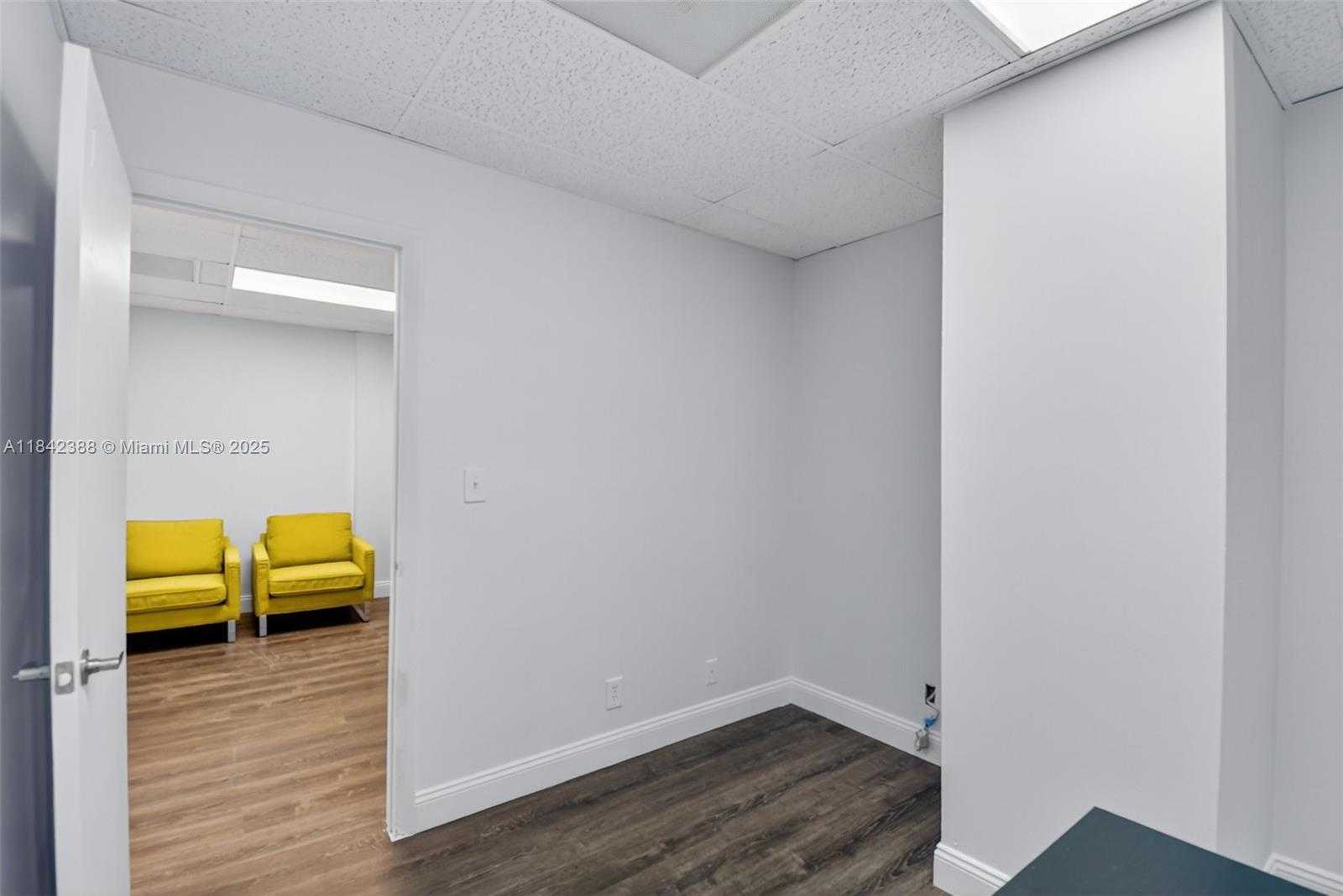 Small Image of 3801 NORTH UNIVERSITY DR #313, Sunrise Number 7