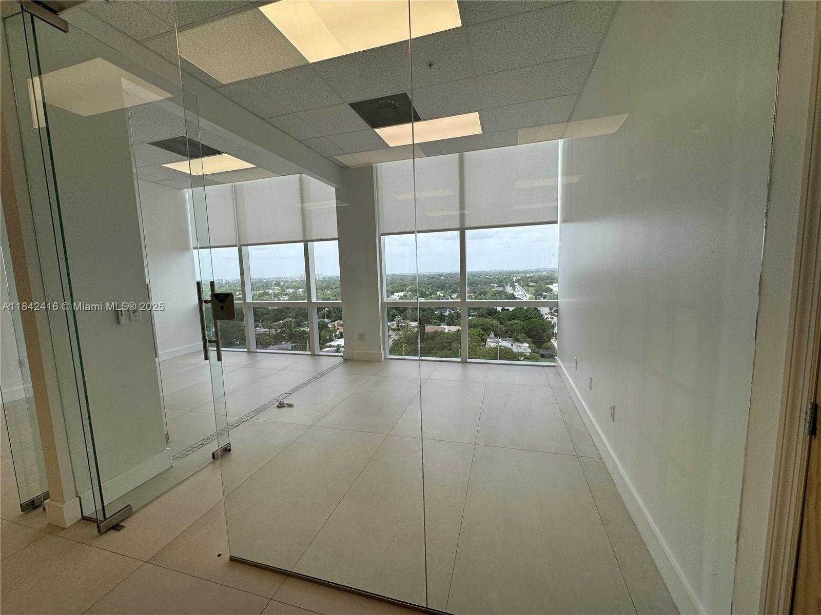 Small Image of 20200 WEST DIXIE HWY #1109, Aventura Number 14