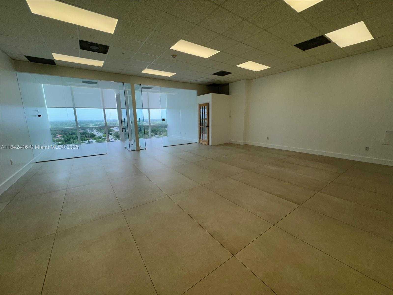 Small Image of 20200 WEST DIXIE HWY #1109, Aventura Number 18