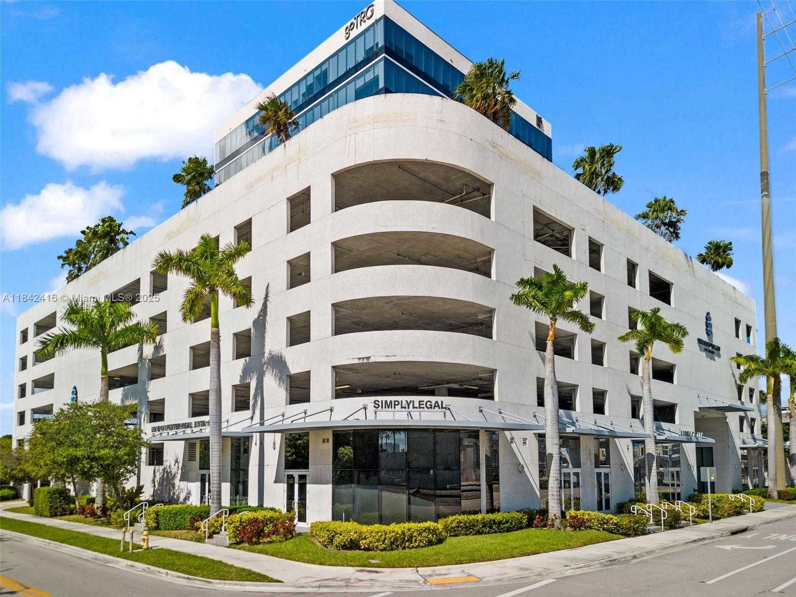 Small Image of 20200 WEST DIXIE HWY #1109, Aventura Number 2