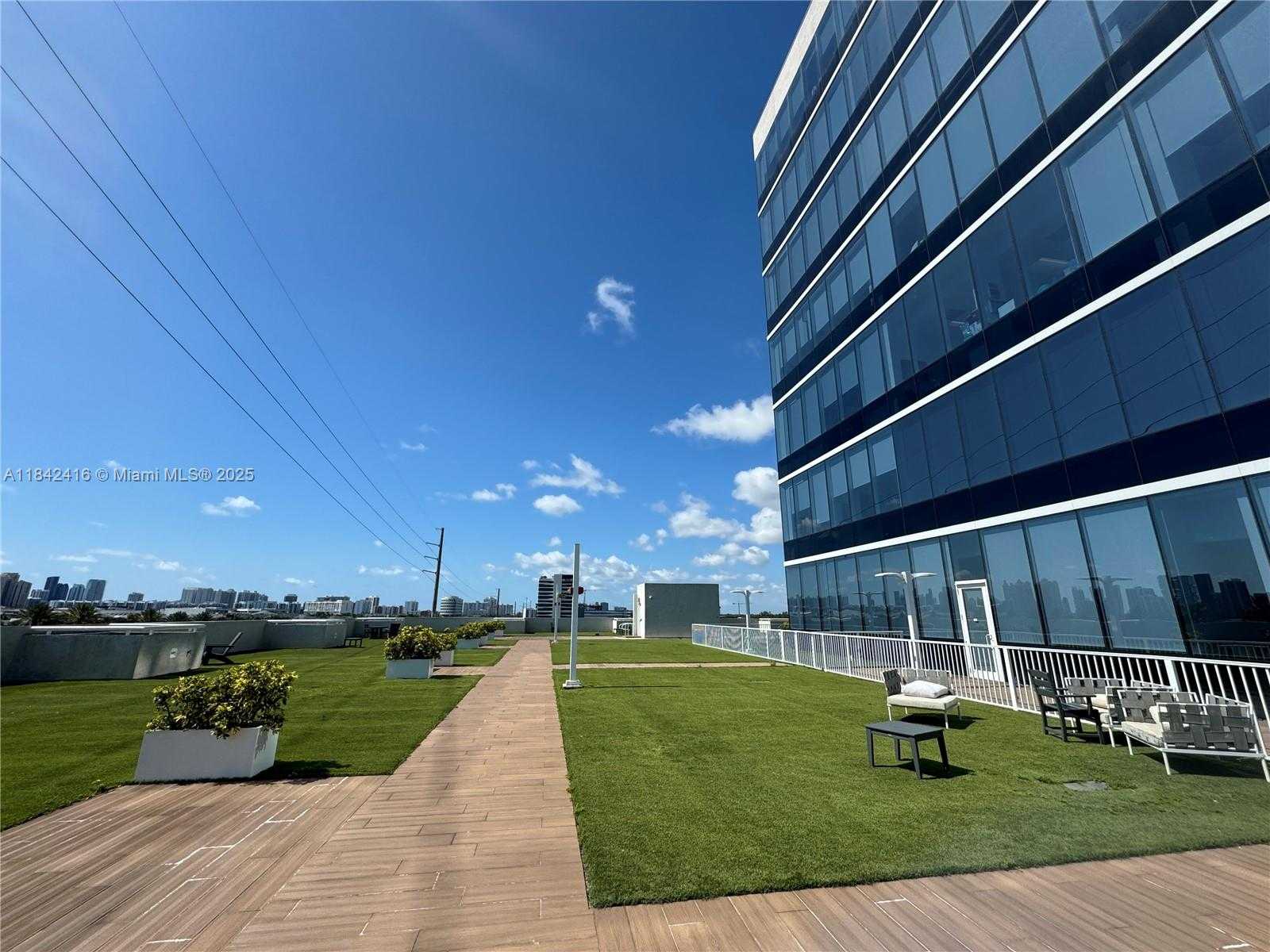 Small Image of 20200 WEST DIXIE HWY #1109, Aventura Number 21