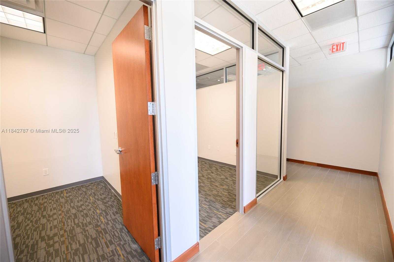 Small Image of 1600 PONCE DE LEON BLVD #1107, Coral Gables Number 11