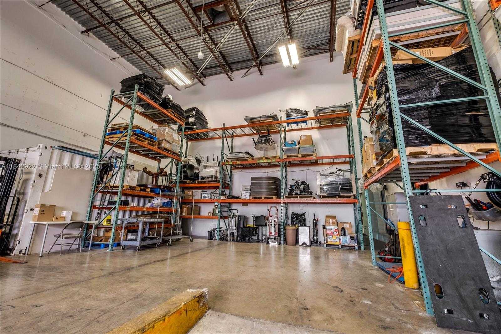 Small Image of 7620 NORTH WEST 25TH ST #5, Miami Number 31