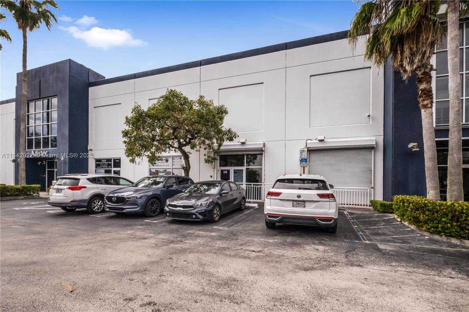 Small Image of 7620 NORTH WEST 25TH ST #5, Miami Number 47