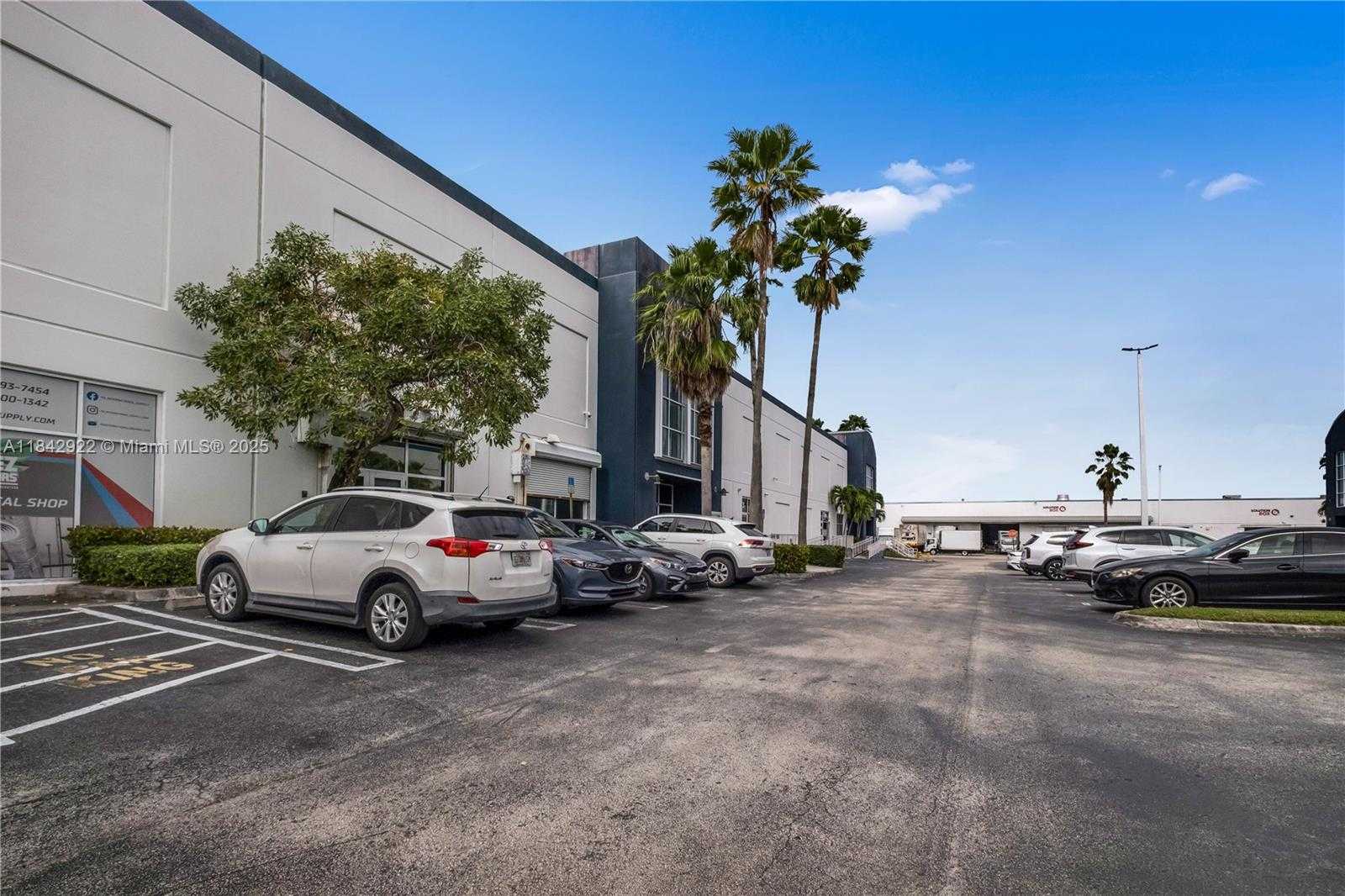 Small Image of 7620 NORTH WEST 25TH ST #5, Miami Number 48