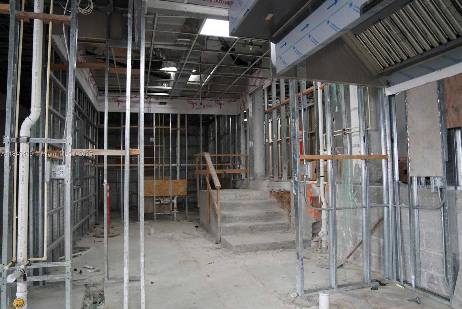 Small Image of 801 BRICKELL BAY DR #4C041, Miami Number 23