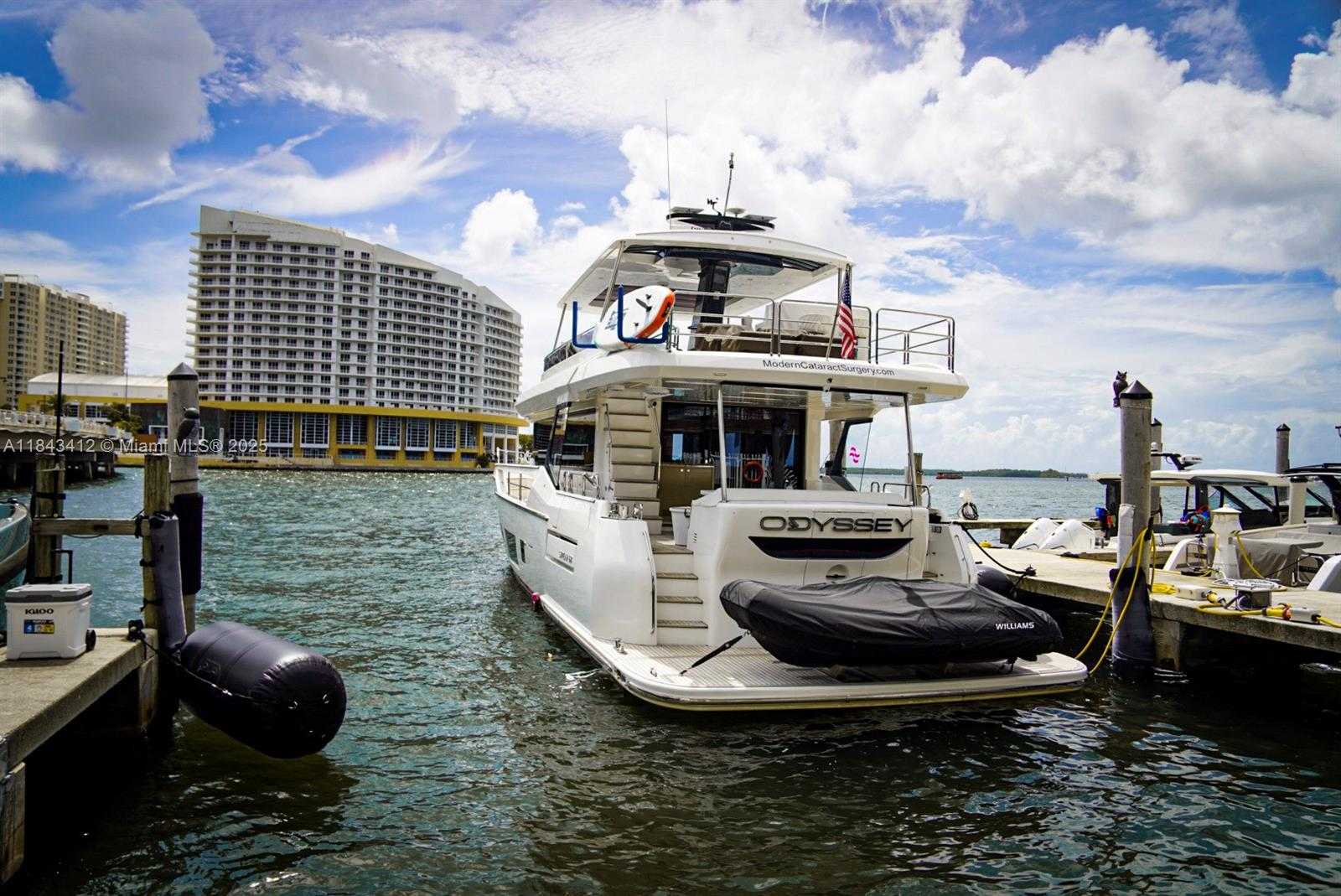 Small Image of 801 BRICKELL BAY DR #4C041, Miami Number 7