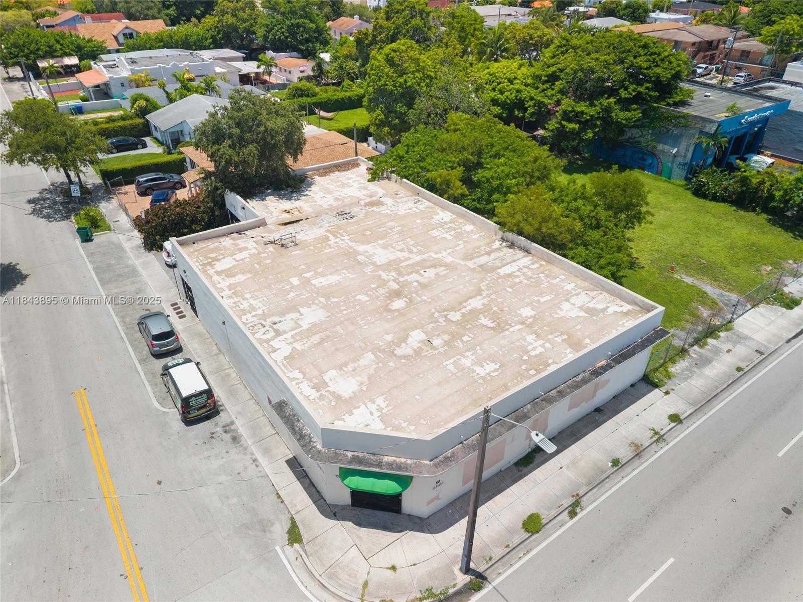 Small Image of 102 NORTH WEST 22ND AVE, Miami Number 10