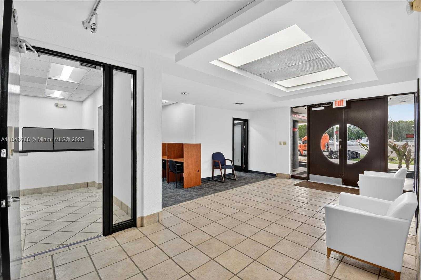 Small Image of 3000 NORTH 28TH TER, Hollywood Number 8