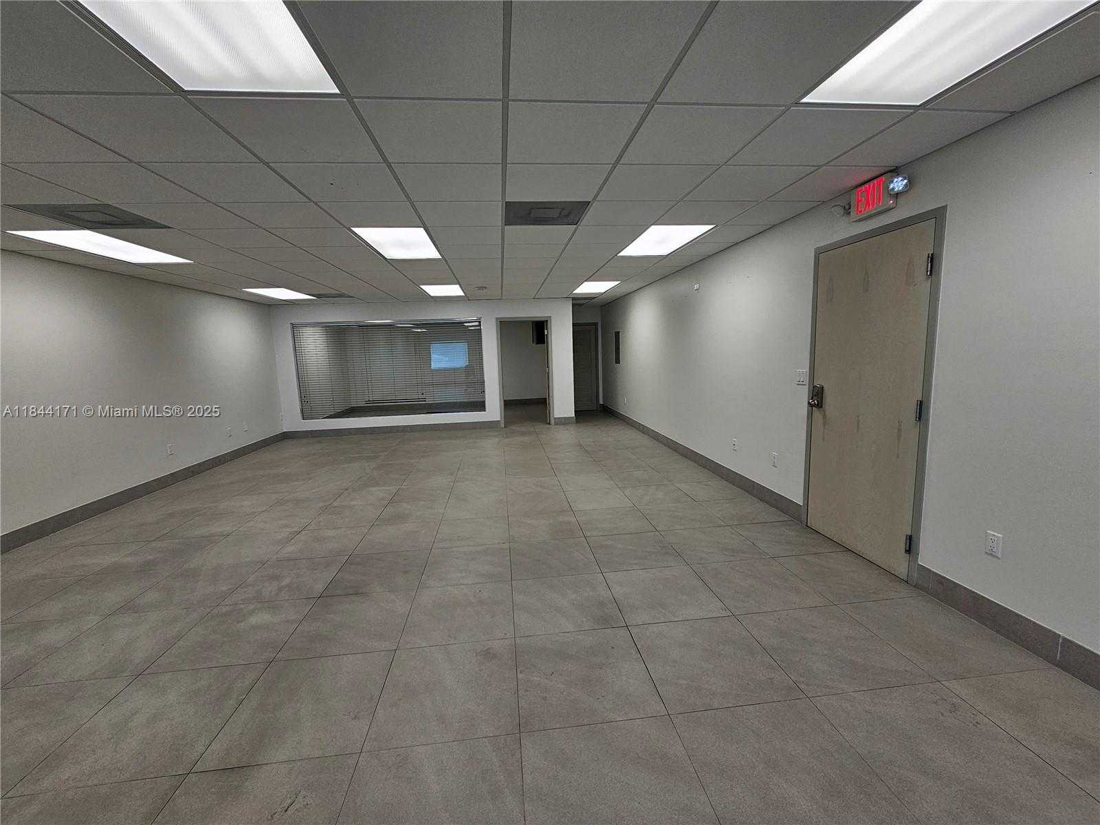 Small Image of 1005 NORTH EAST 125TH ST, North Miami Number 5