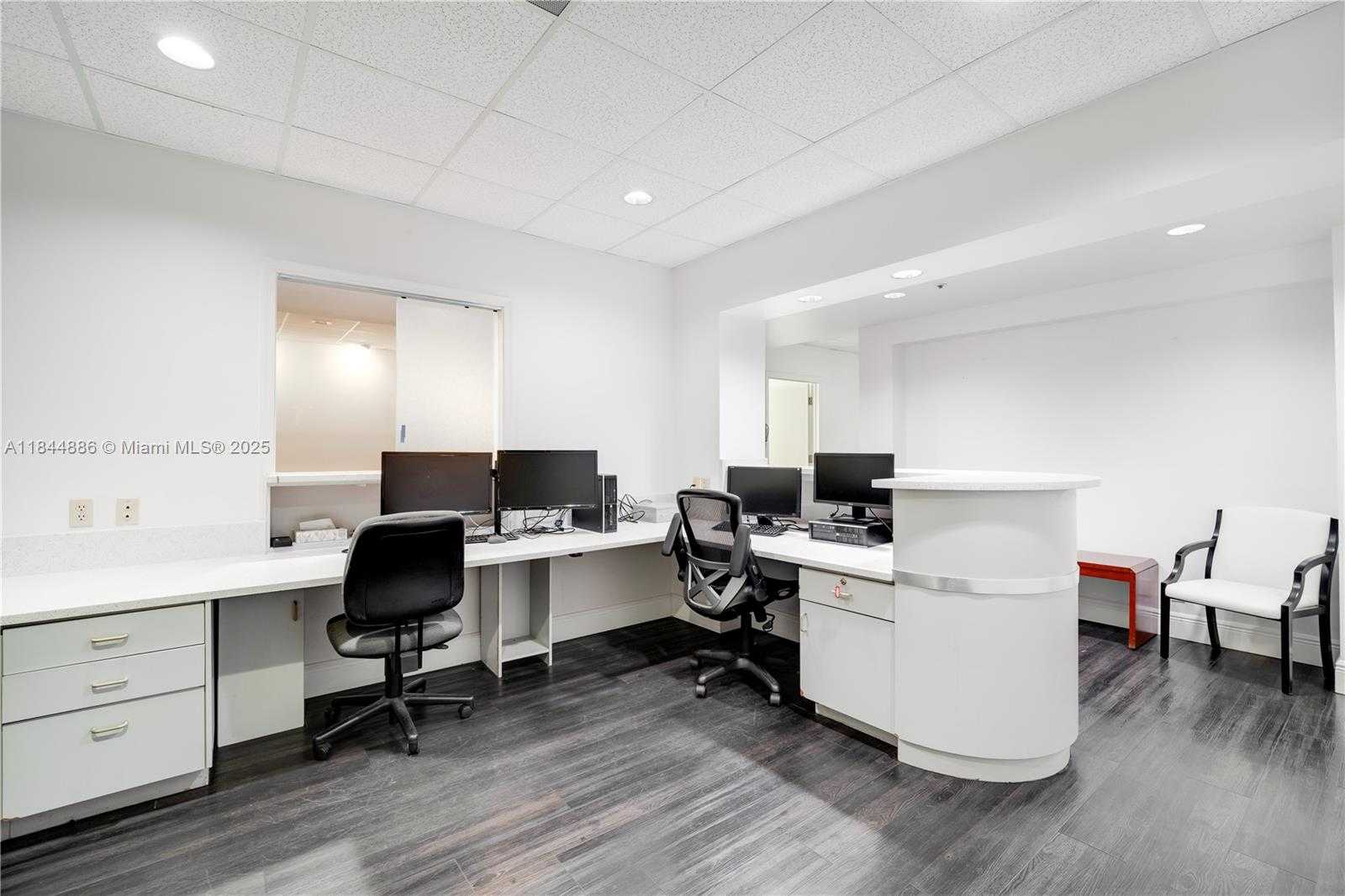 Small Image of 13005 SOUTHERN BLVD #221, Loxahatchee Number 5