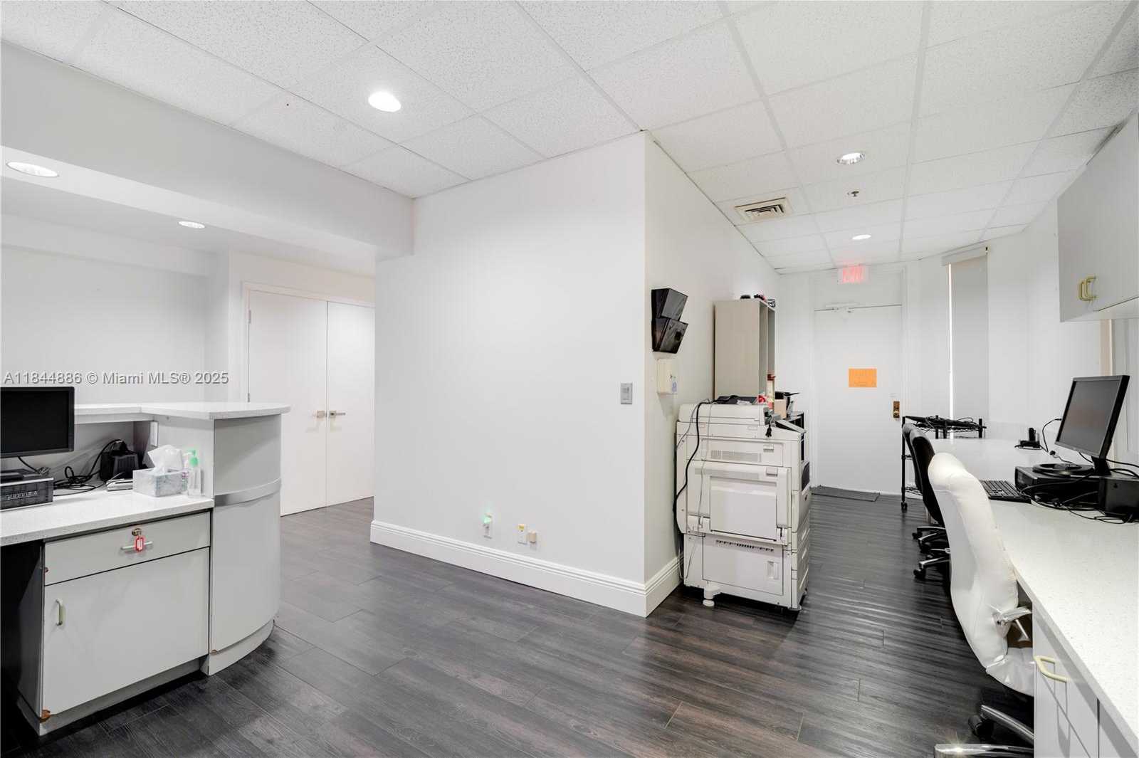 Small Image of 13005 SOUTHERN BLVD #221, Loxahatchee Number 6