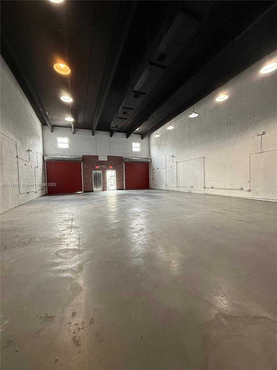 Small Image of 10181 NORTH WEST 58TH ST #2A, Doral Number 5