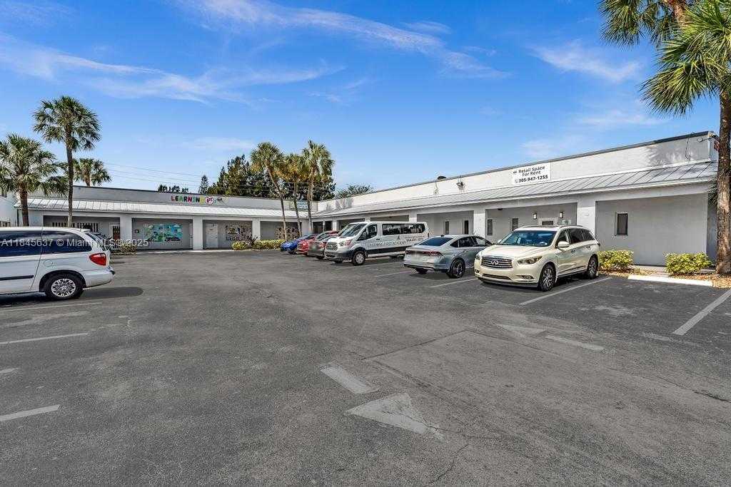 Small Image of 2450 WEST OAKLAND PARK BLVD, Oakland Park Number 10