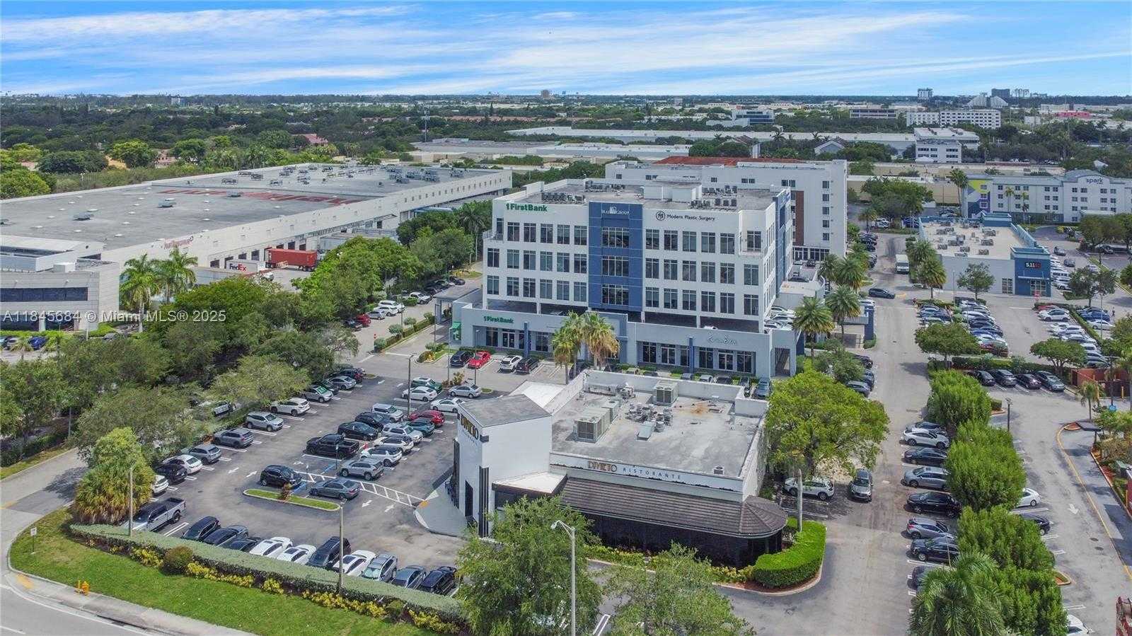 Small Image of 3905 NORTH WEST 107TH AVE #107, Doral Number 6