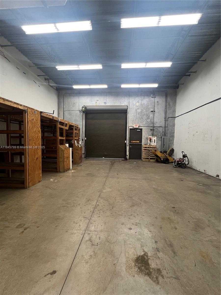 Small Image of 2875 JUPITER PARK DR #1200, Jupiter Number 6