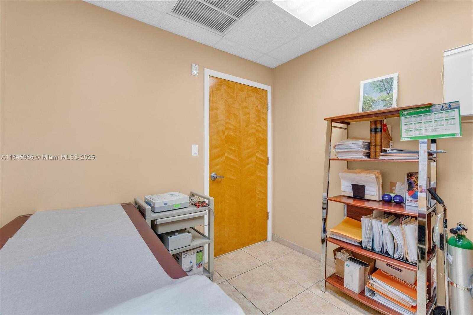 Small Image of 8000 SOUTH WEST 117TH AVE #201, Miami Number 14