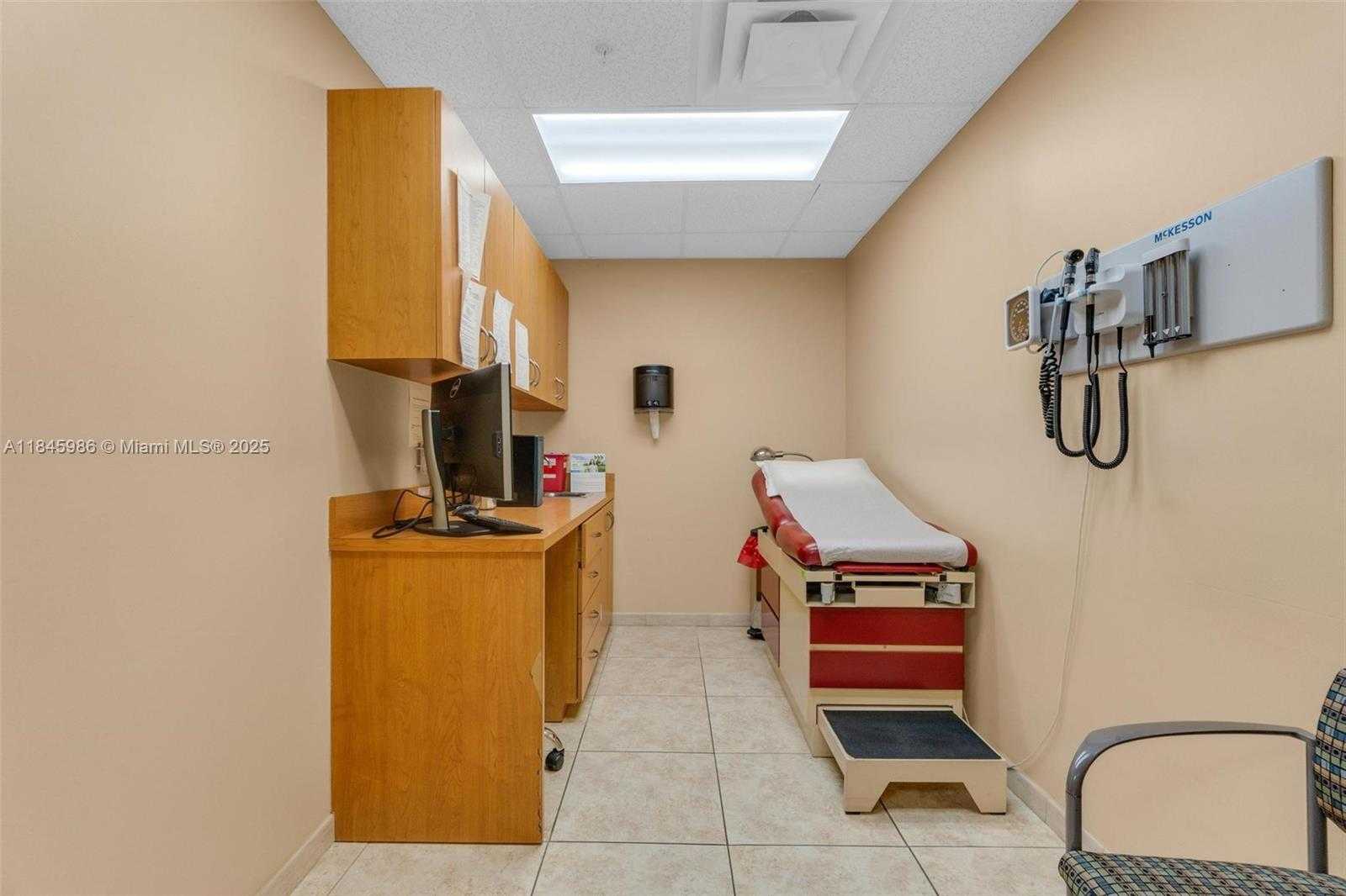 Small Image of 8000 SOUTH WEST 117TH AVE #201, Miami Number 21