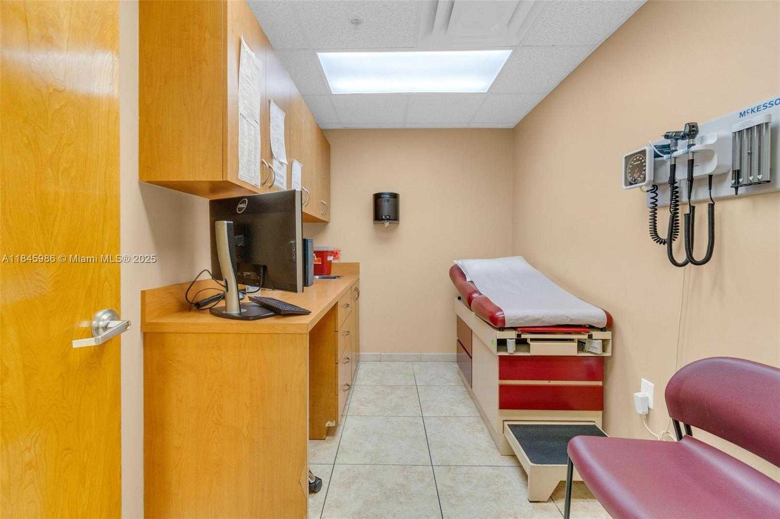 Small Image of 8000 SOUTH WEST 117TH AVE #201, Miami Number 28