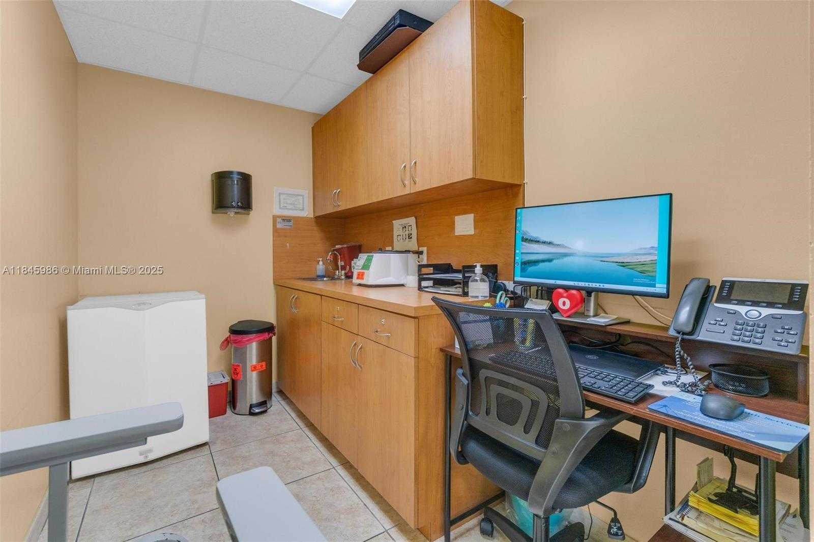 Small Image of 8000 SOUTH WEST 117TH AVE #201, Miami Number 6