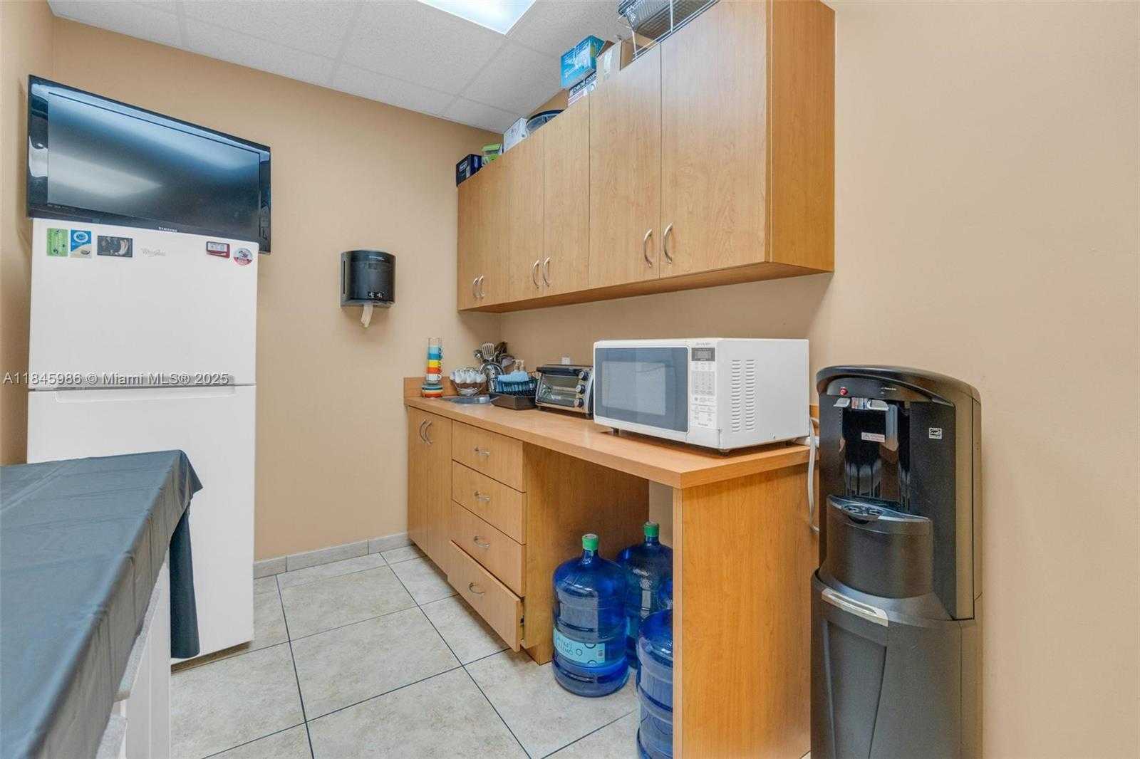 Small Image of 8000 SOUTH WEST 117TH AVE #201, Miami Number 8