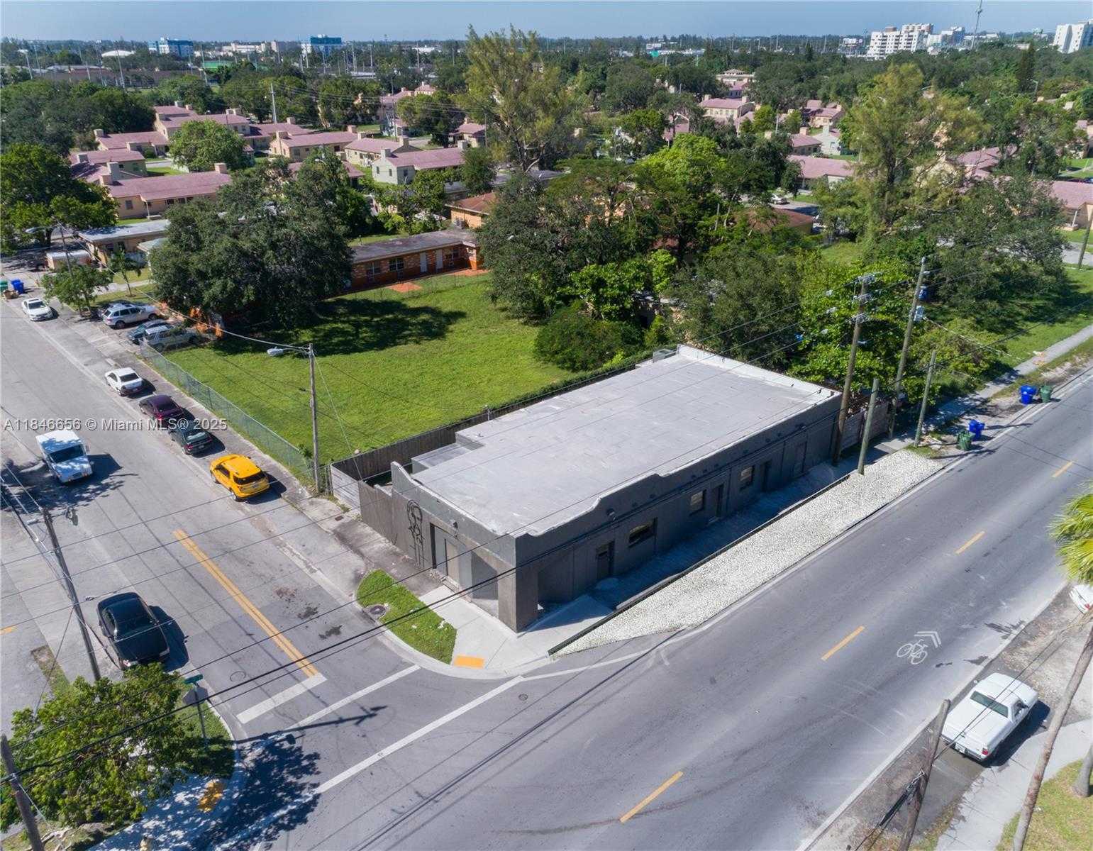 Small Image of 6308 NORTH WEST 2ND AVE #6308, Miami Number 4