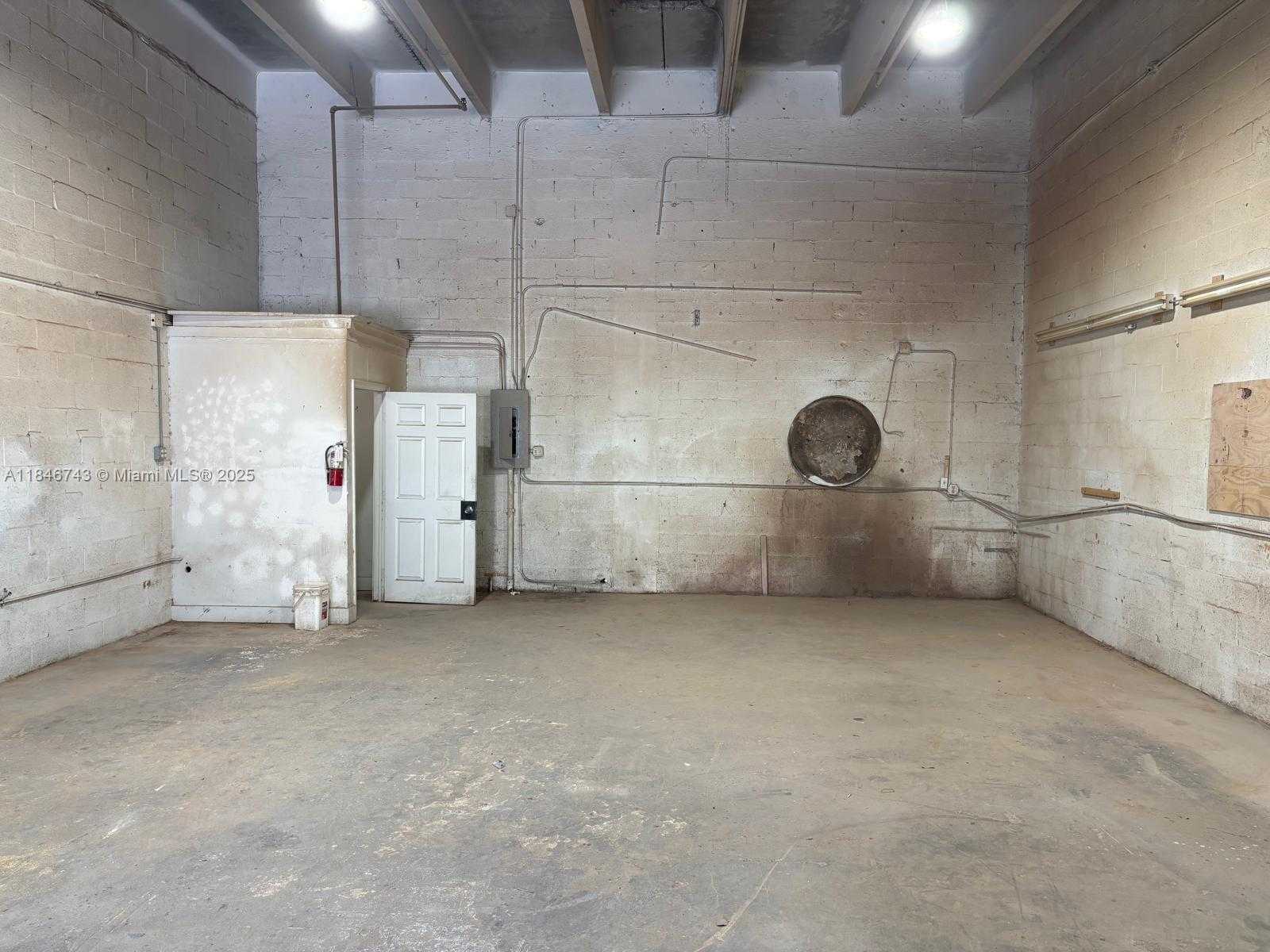 Small Image of Opa-Locka Number 5