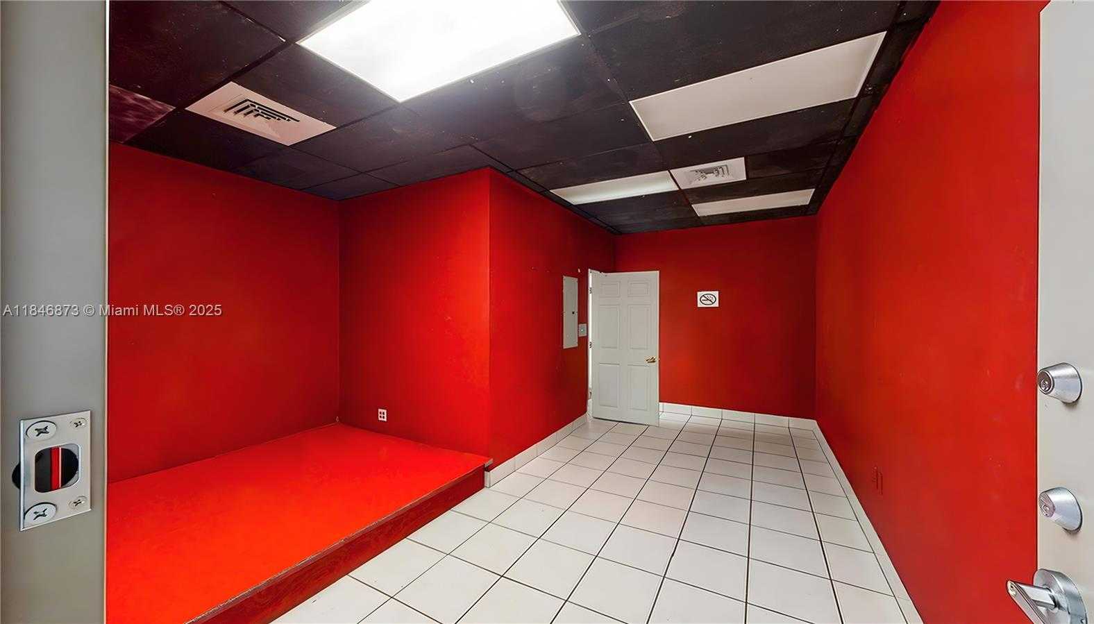 Small Image of 27330 SOUTH DIXIE HWY, Homestead Number 33
