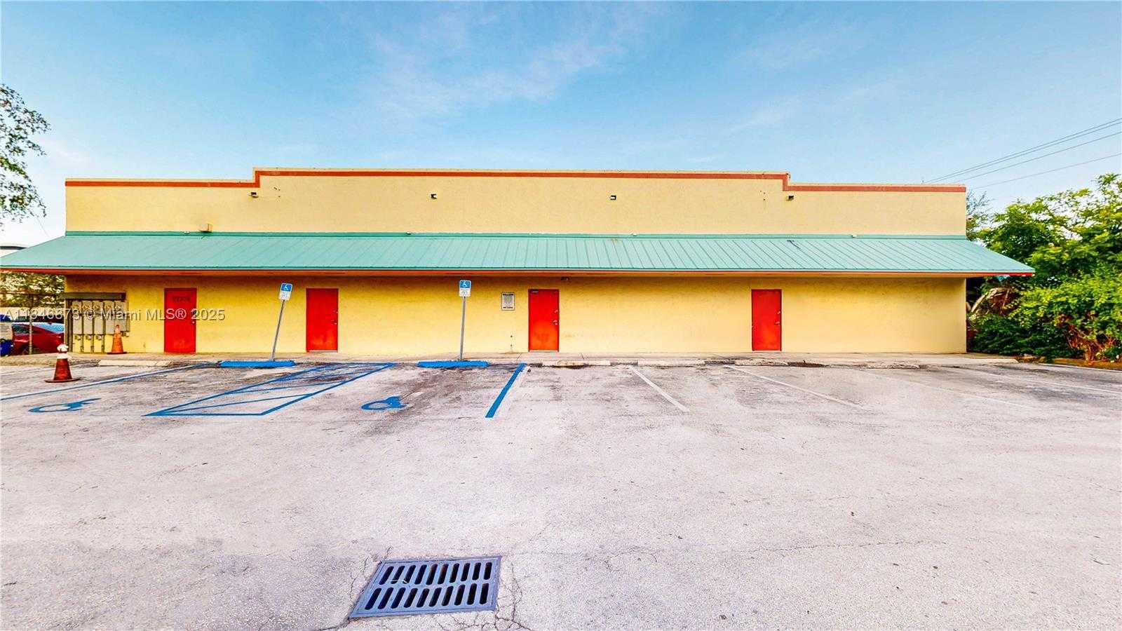Small Image of 27330 SOUTH DIXIE HWY, Homestead Number 54