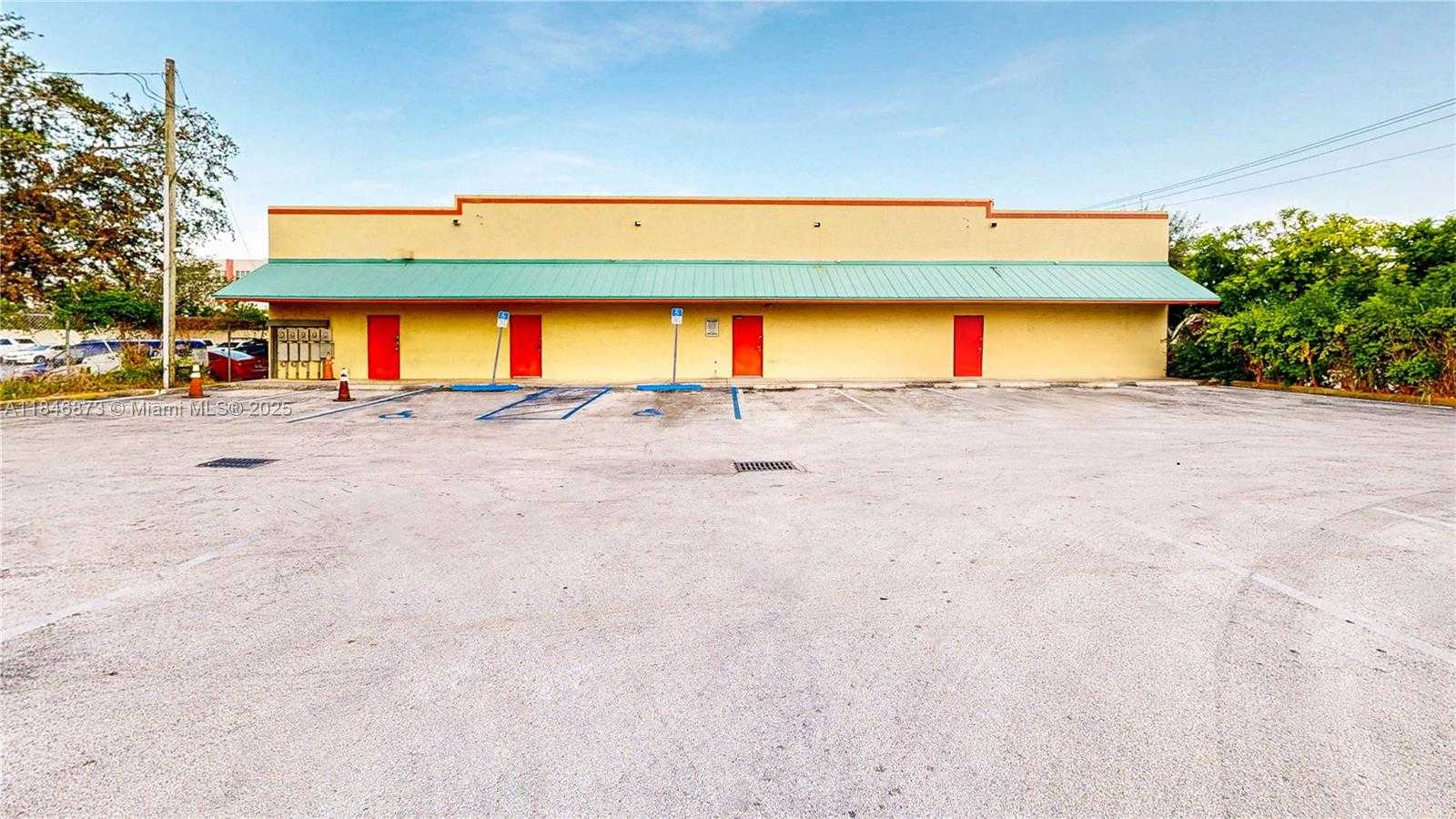 Small Image of 27330 SOUTH DIXIE HWY, Homestead Number 55