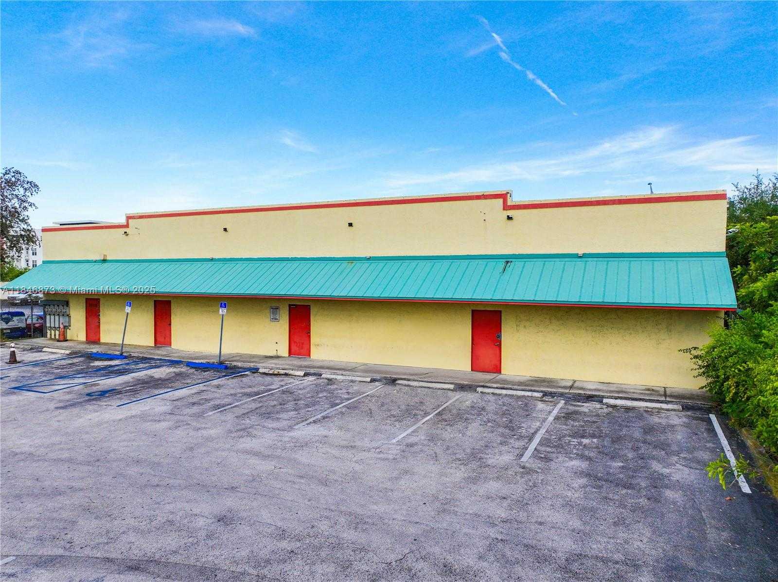 Small Image of 27330 SOUTH DIXIE HWY, Homestead Number 57