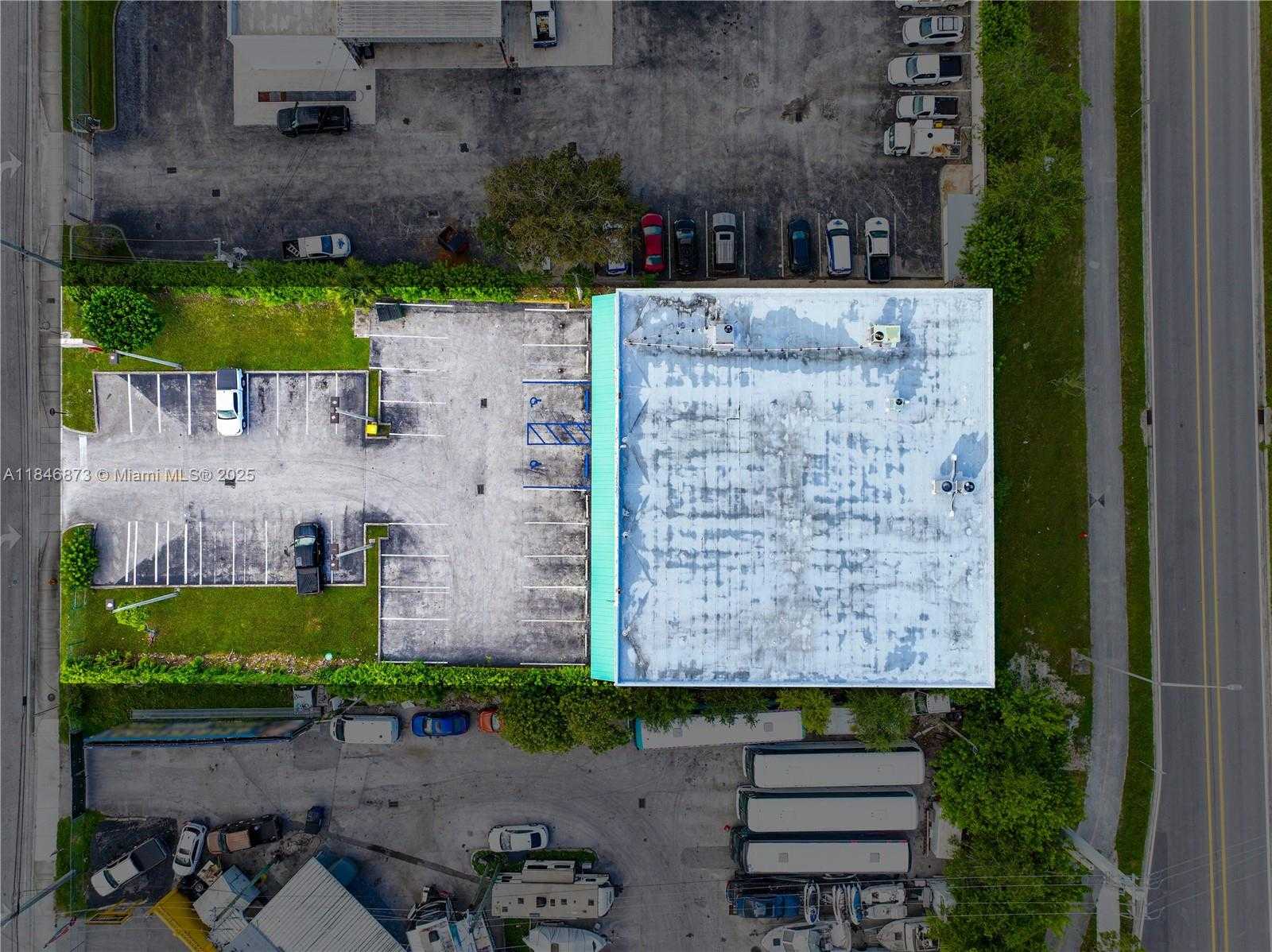 Small Image of 27330 SOUTH DIXIE HWY, Homestead Number 63