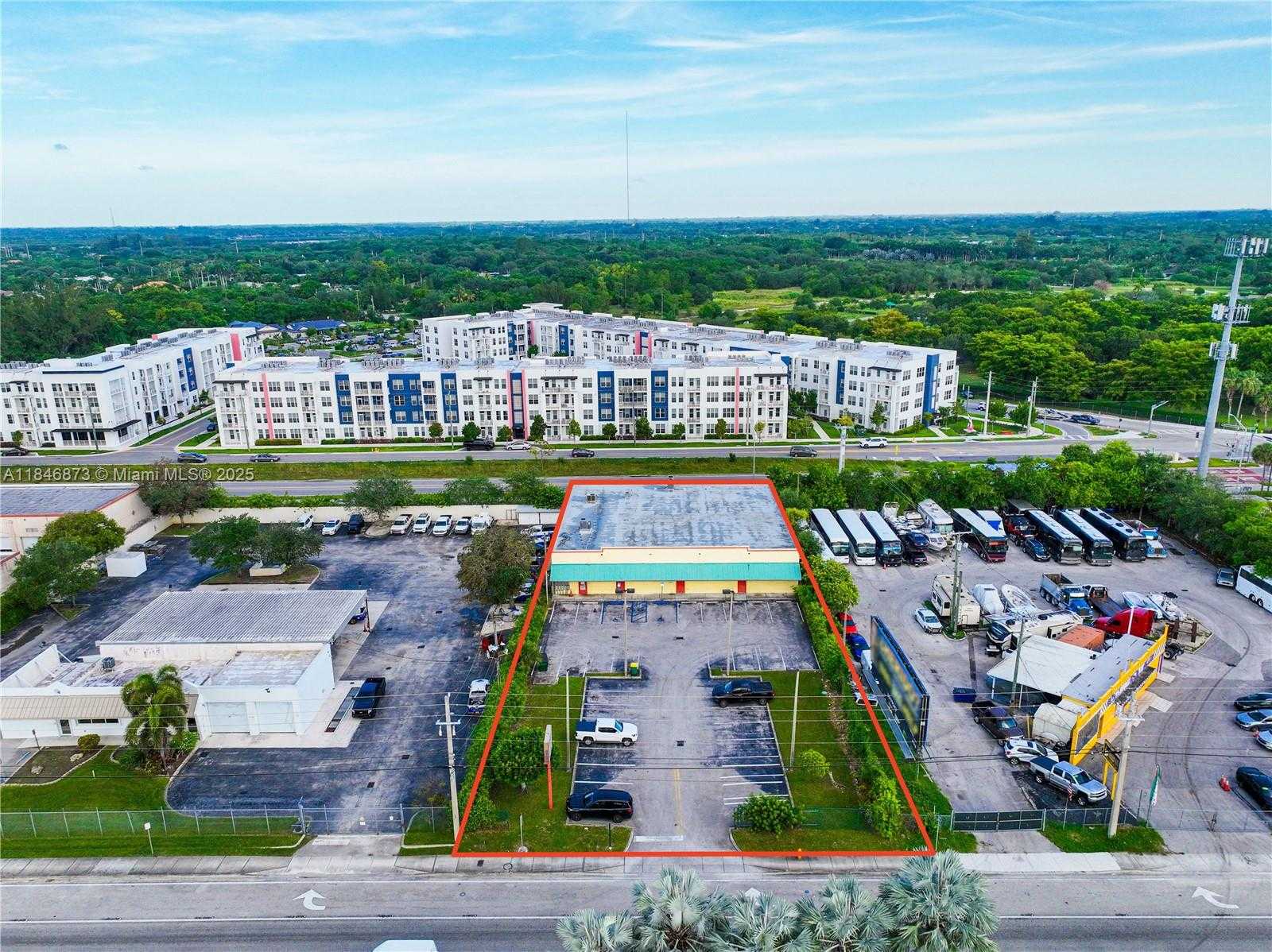 Small Image of 27330 SOUTH DIXIE HWY, Homestead Number 67