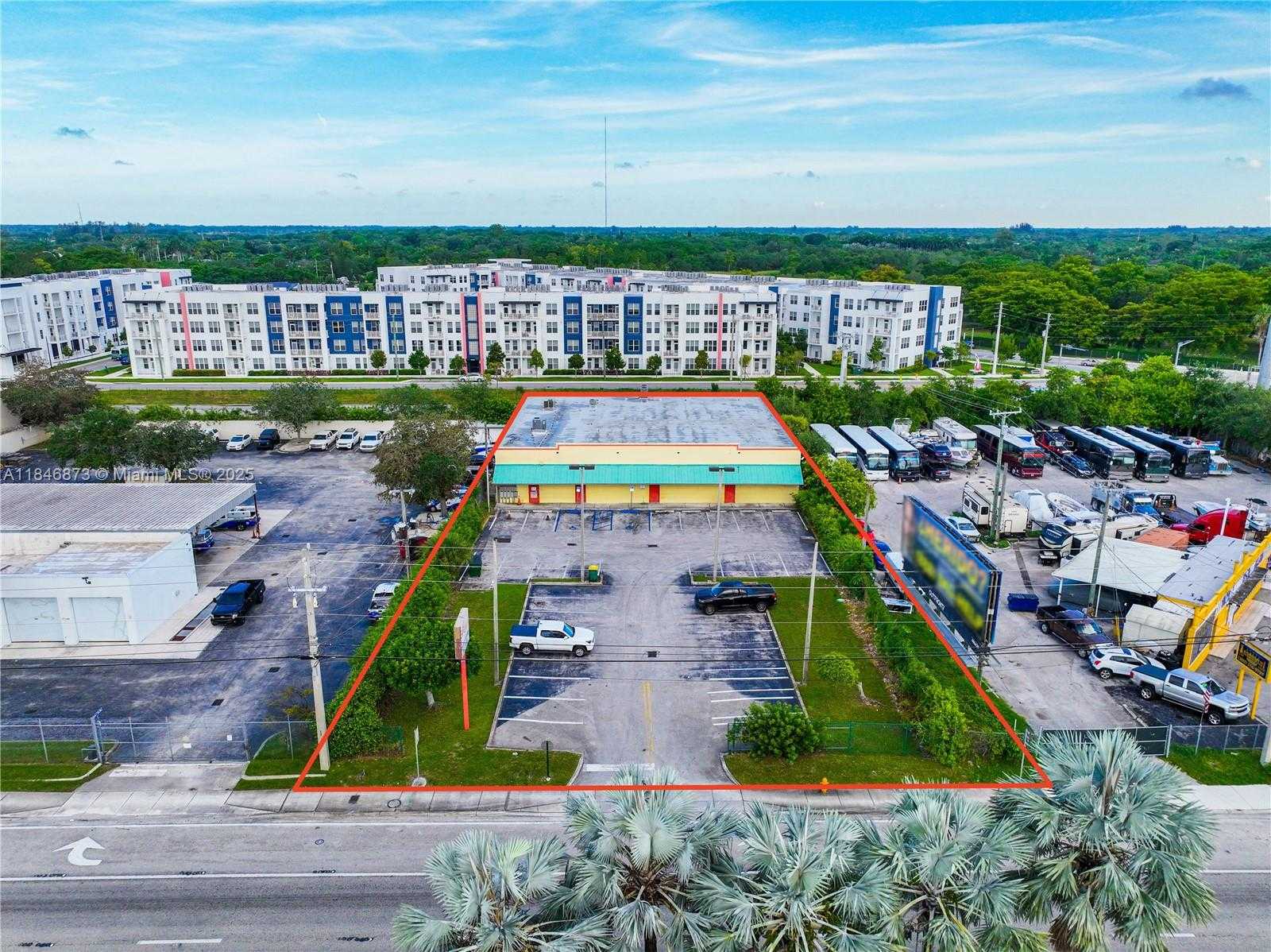Small Image of 27330 SOUTH DIXIE HWY, Homestead Number 69