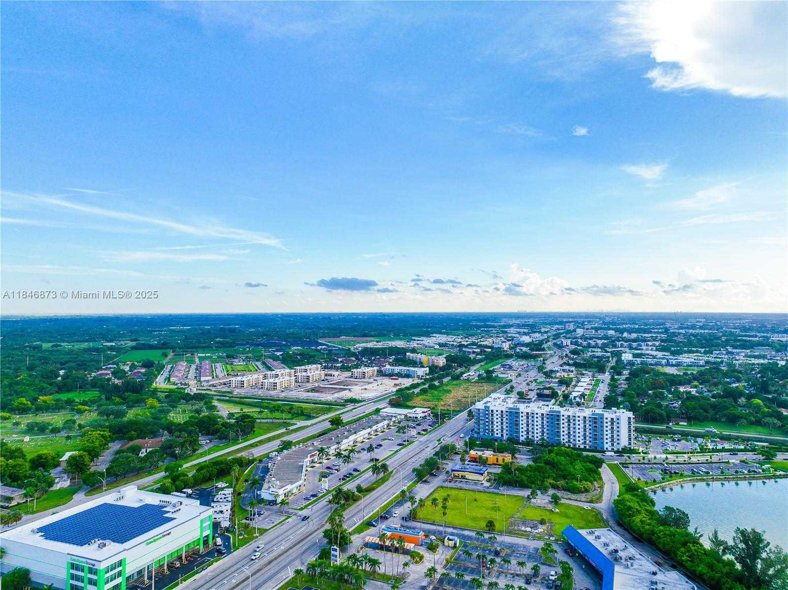 Small Image of 27330 SOUTH DIXIE HWY, Homestead Number 72