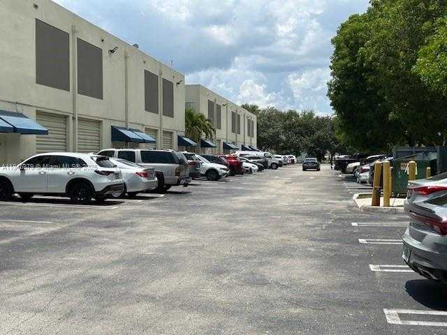 Small Image of 2520 NORTH WEST 97TH AVE #3200, Doral Number 8