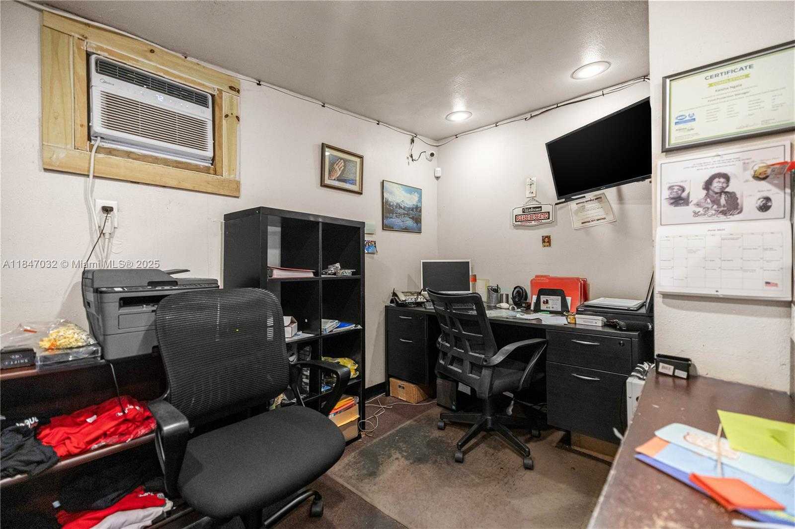 Small Image of 3170 US HIGHWAY 441/27, Other City - In The State Of Florida Number 11