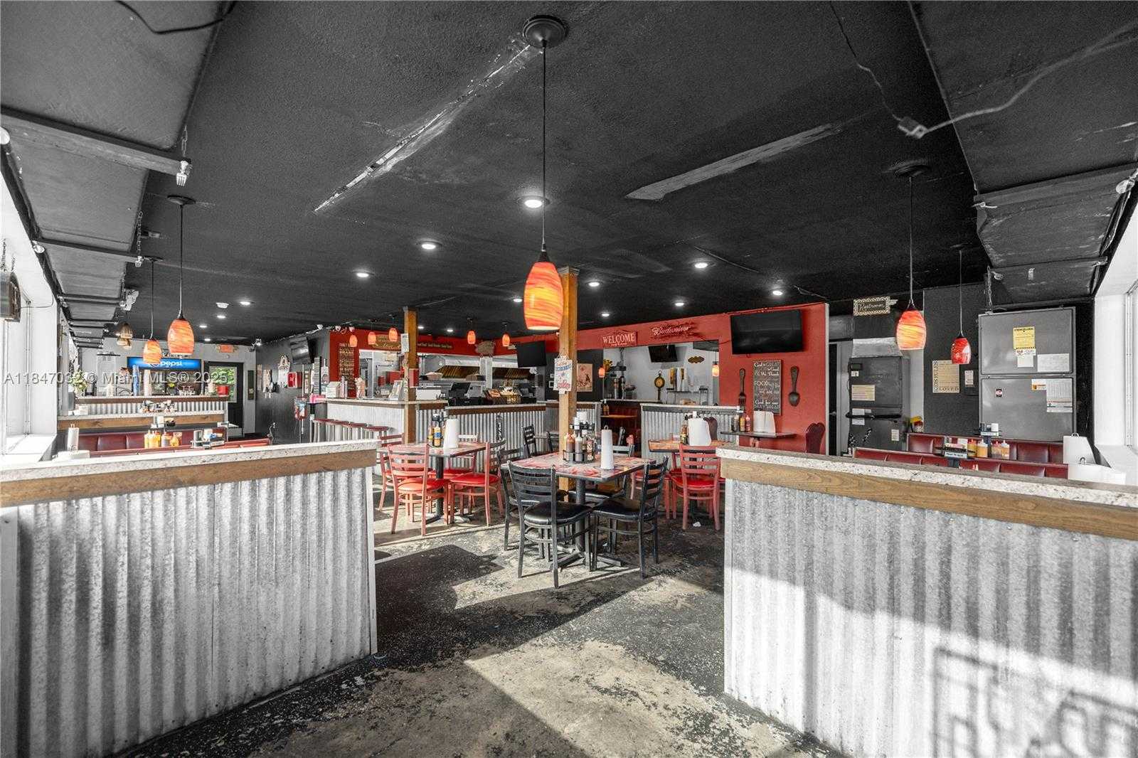 Small Image of 3170 US HIGHWAY 441/27, Other City - In The State Of Florida Number 16