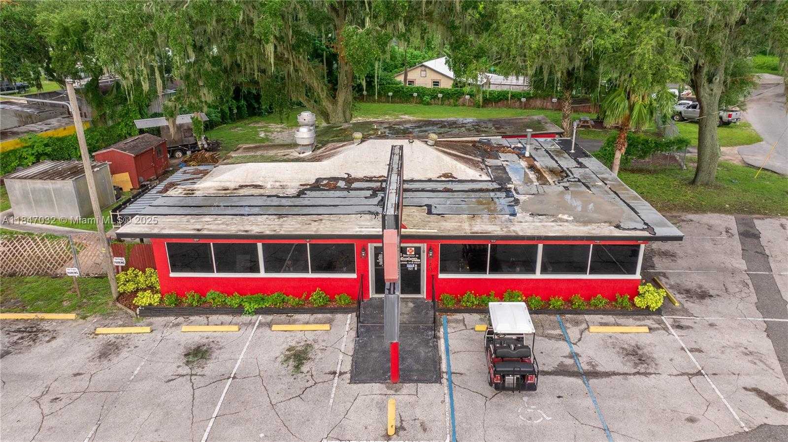 Small Image of 3170 US HIGHWAY 441/27, Other City - In The State Of Florida Number 32