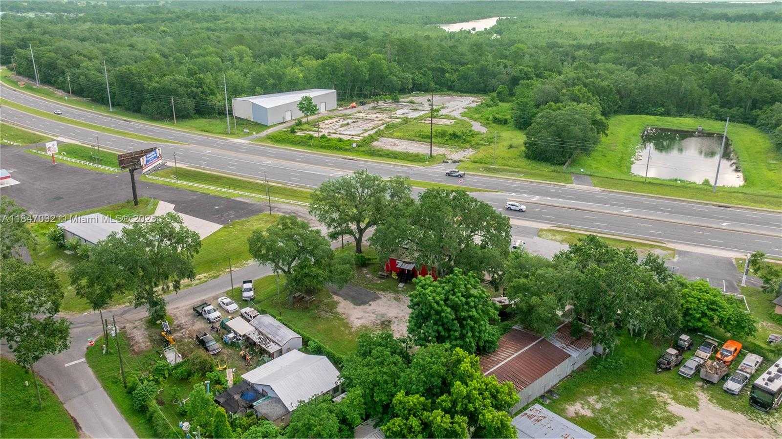 Small Image of 3170 US HIGHWAY 441/27, Other City - In The State Of Florida Number 34