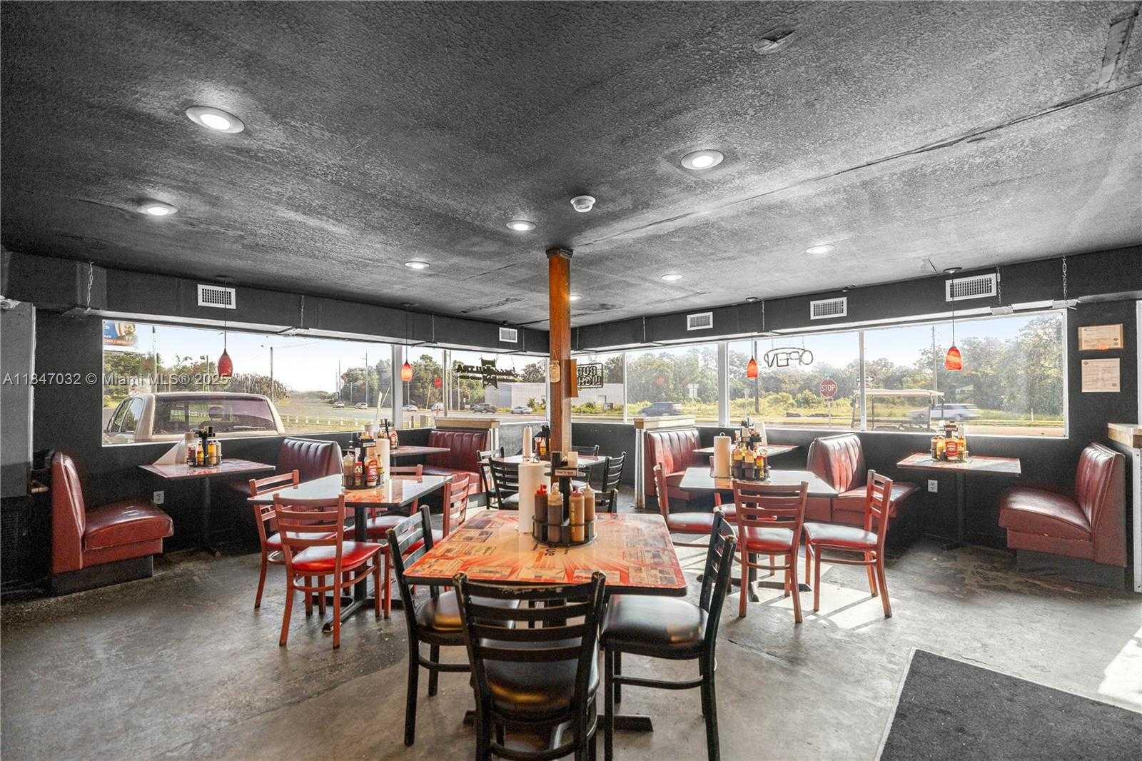 Small Image of 3170 US HIGHWAY 441/27, Other City - In The State Of Florida Number 6