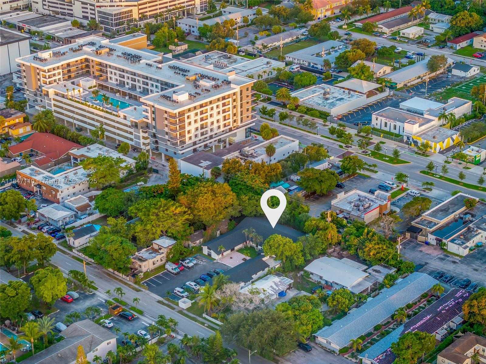 Small Image of 2314 POLK ST, Hollywood Number 27