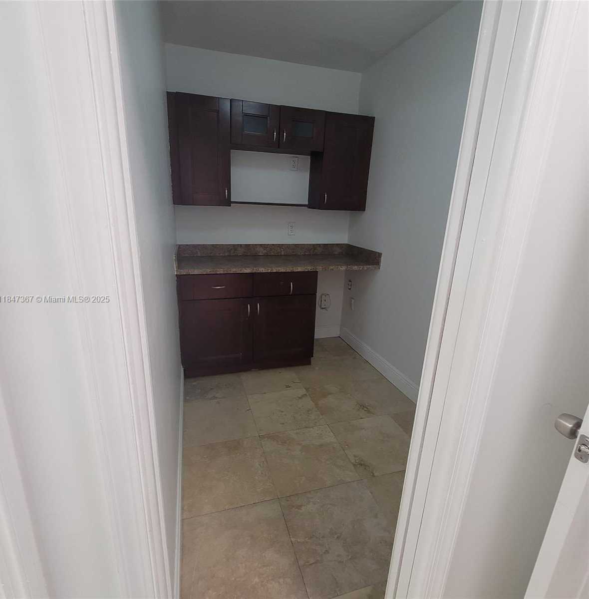 Small Image of 6355 SOUTH WEST 8TH ST #3-E, Miami Number 11