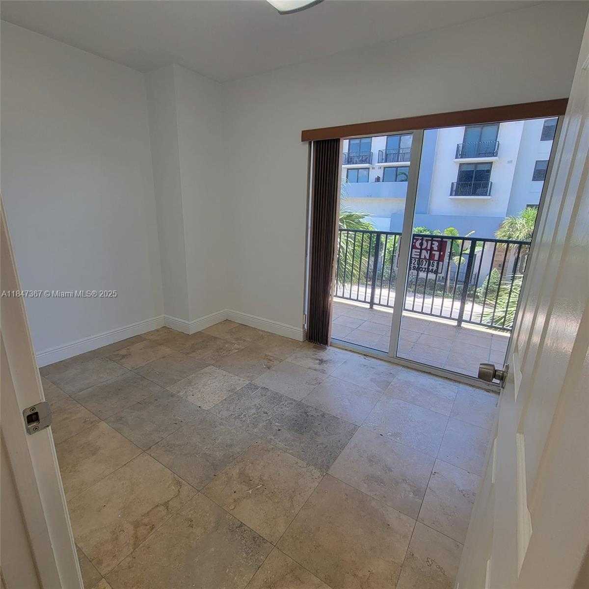 Small Image of 6355 SOUTH WEST 8TH ST #3-E, Miami Number 12