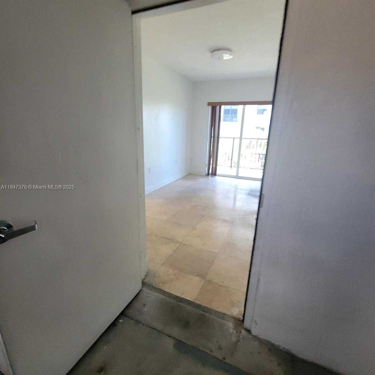 Small Image of 6355 SOUTH WEST 8TH ST #2-E, Miami Number 20